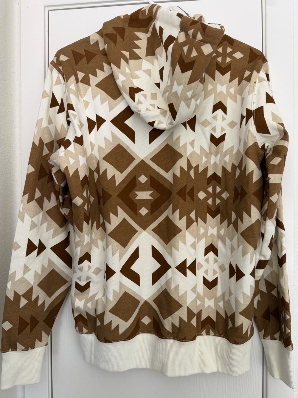 Ariat Hoodie - Picture 3 of 4